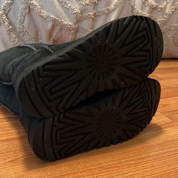 UGG Classic Tall II Boot - Picture 5 of 13